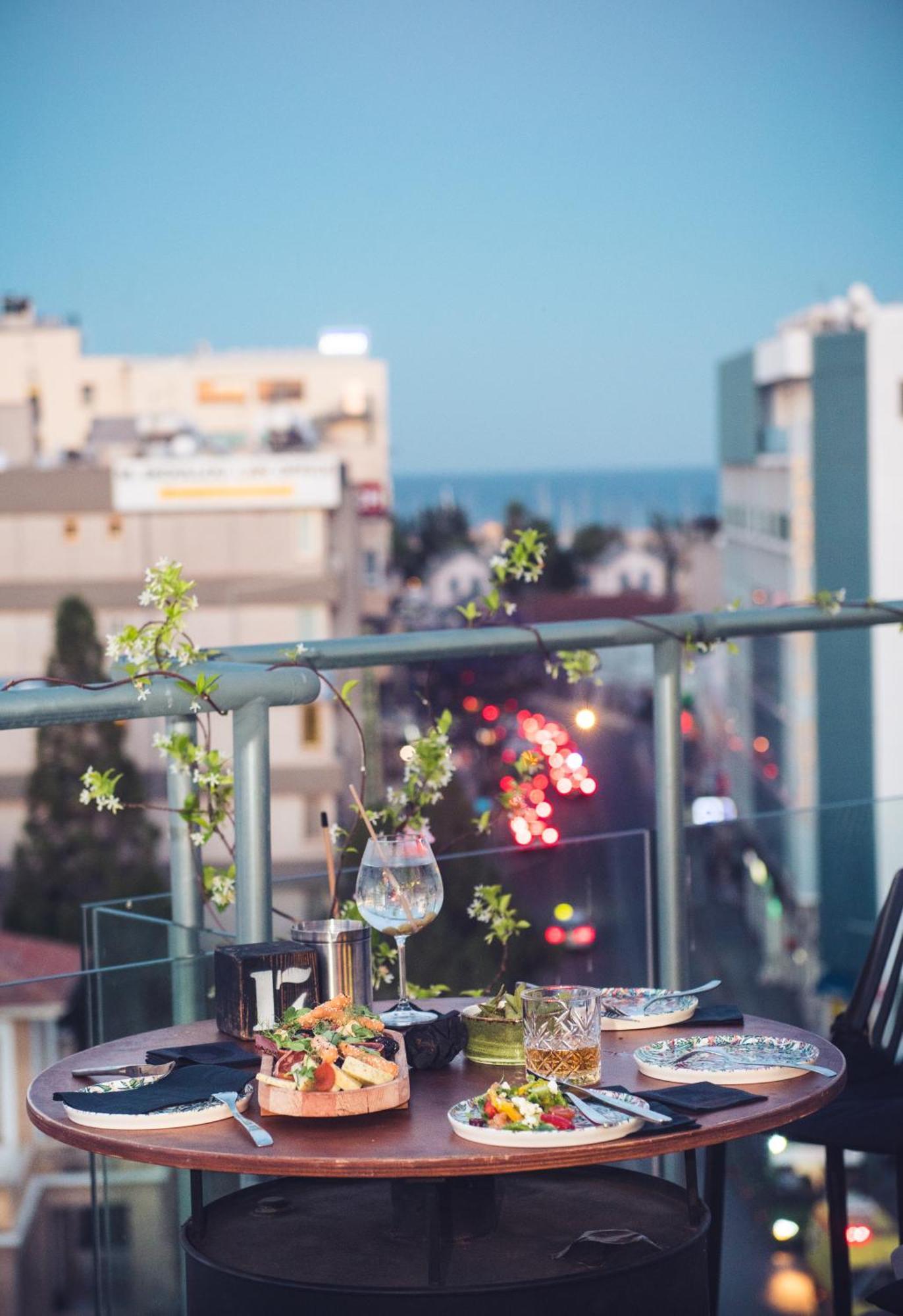 Rise Street Art Hotel 3*