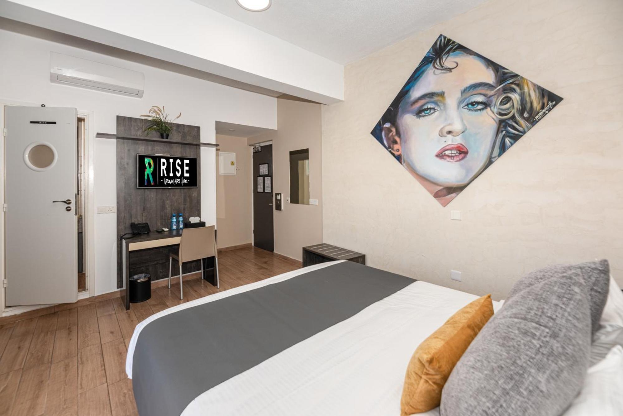 Rise Street Art Hotel Larnaka