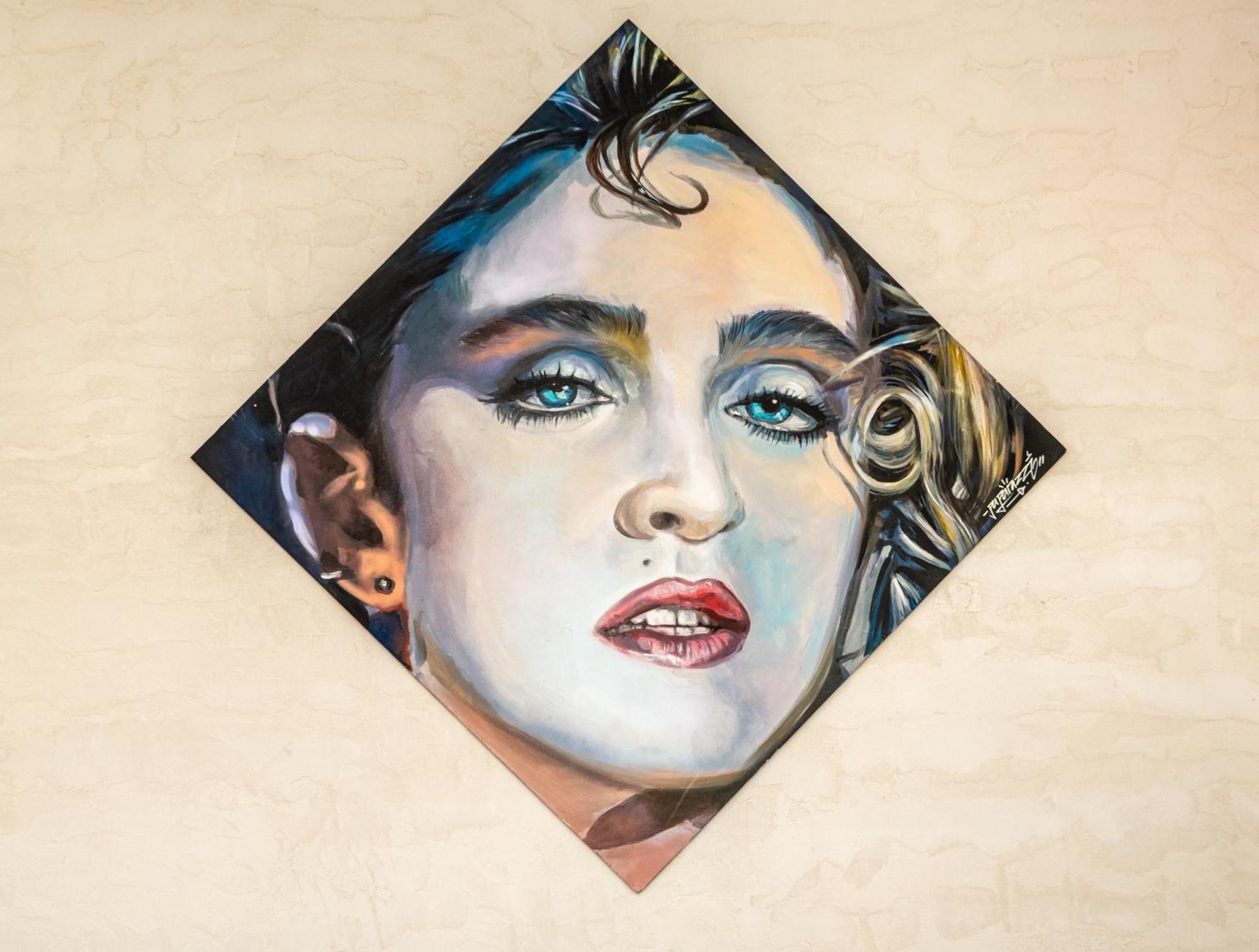 Rise Street Art Hotel